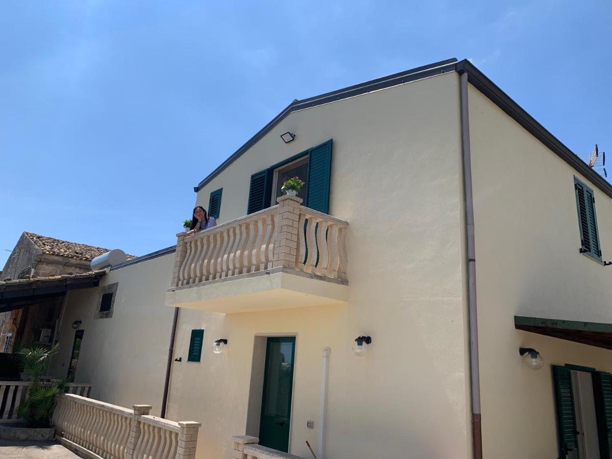 Agriturismoeloropizzuta Lido di Noto Eksteriør bilde