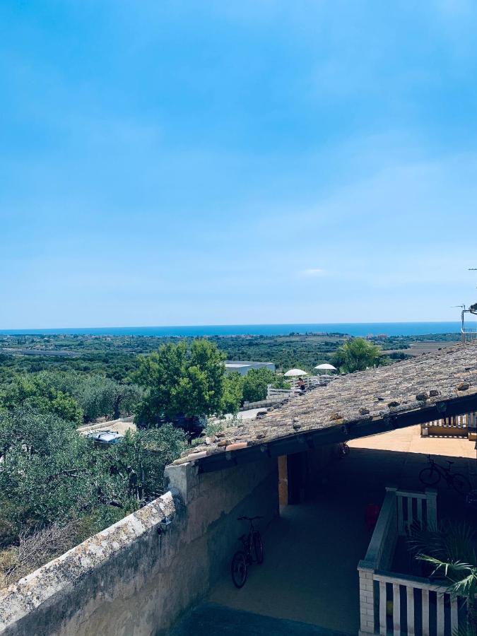 Agriturismoeloropizzuta Lido di Noto Eksteriør bilde
