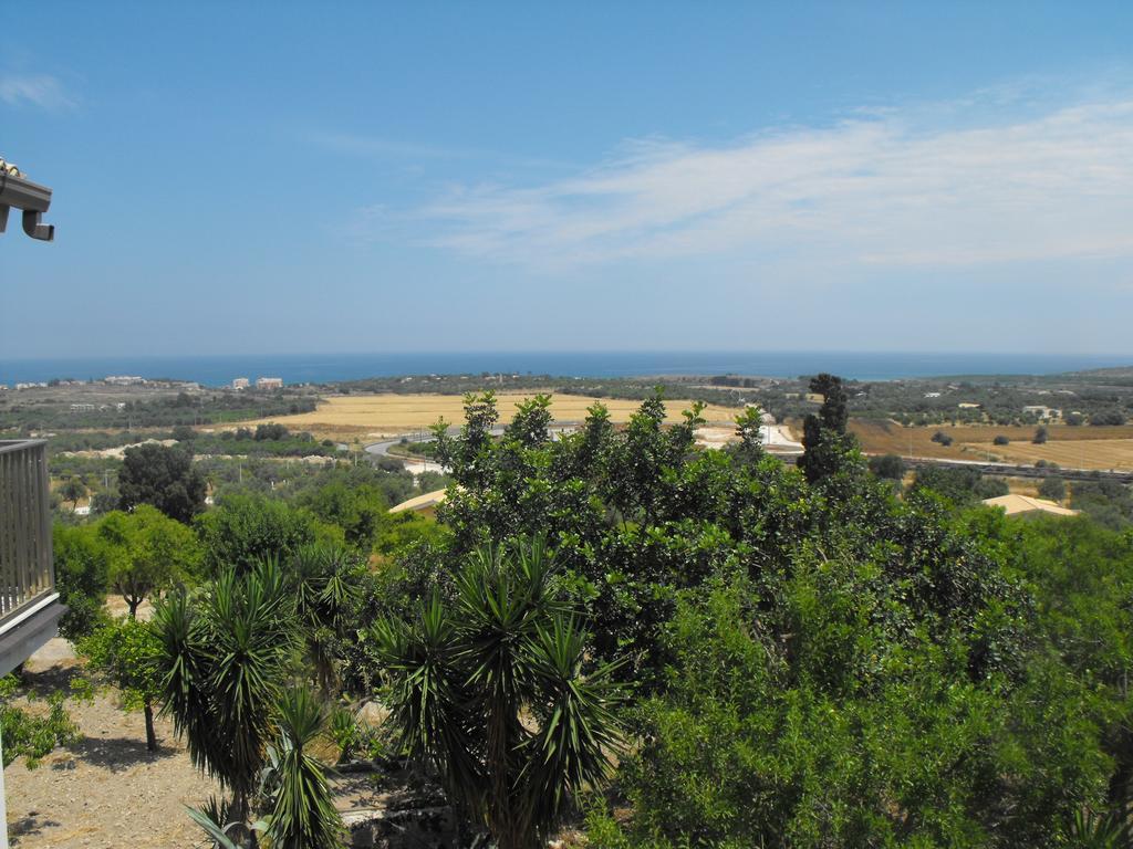 Agriturismoeloropizzuta Lido di Noto Eksteriør bilde