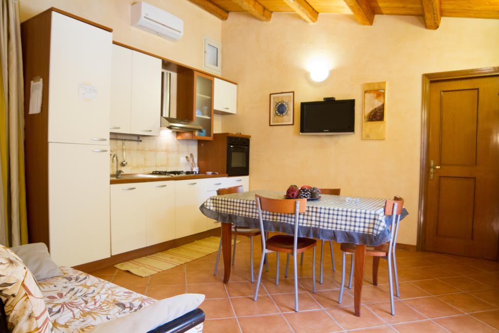 Agriturismoeloropizzuta Lido di Noto Eksteriør bilde