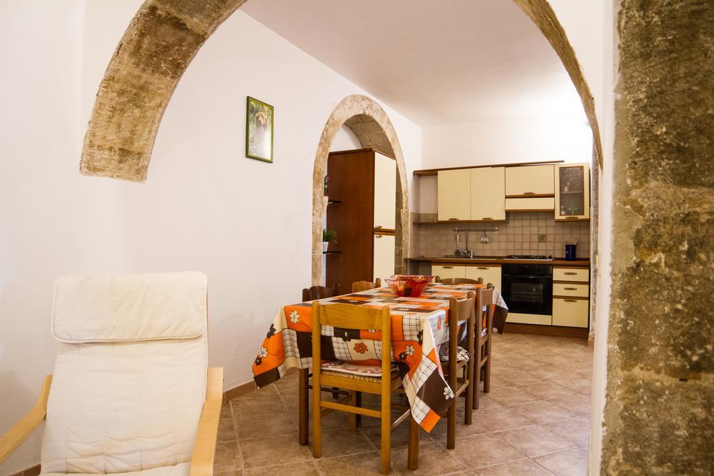 Agriturismoeloropizzuta Lido di Noto Eksteriør bilde