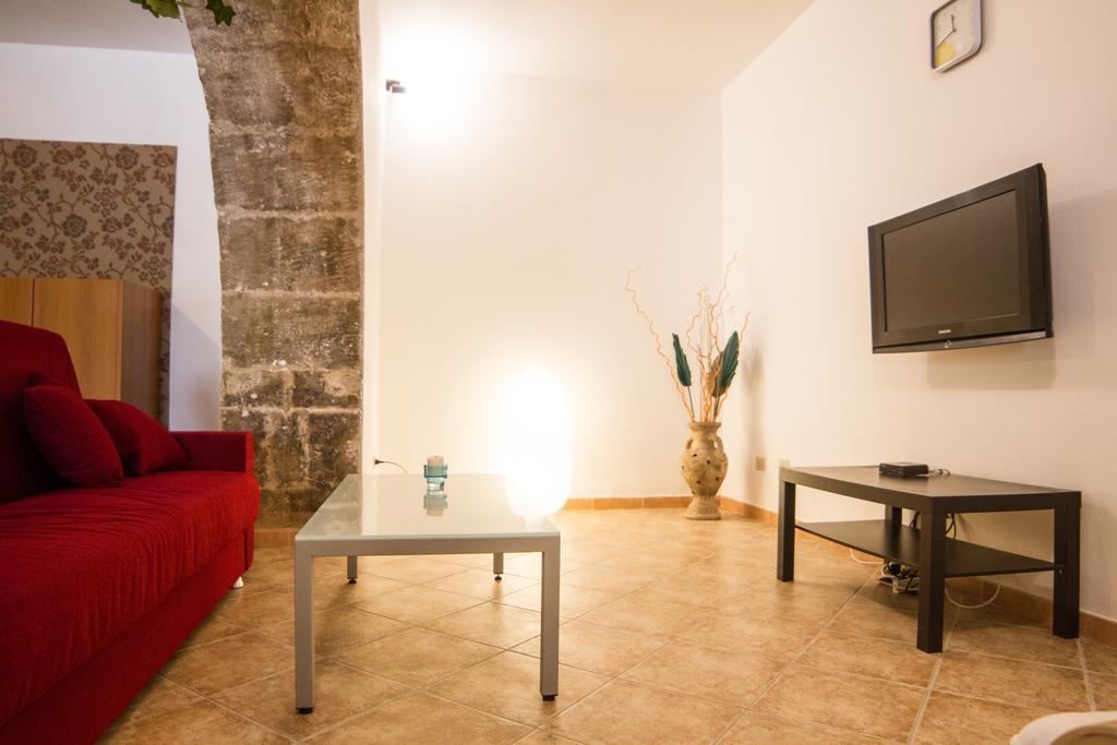 Agriturismoeloropizzuta Lido di Noto Eksteriør bilde